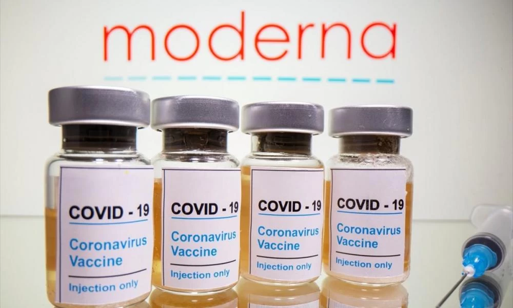 Moderna: Το εμβόλιο προστατεύει μέχρι και έξι μήνες μετά τη δεύτερη δόση